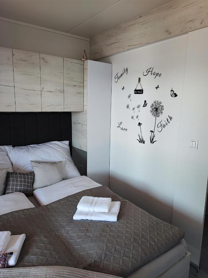 Hollers Holiday Homes Haus Mary Drage Buitenkant foto
